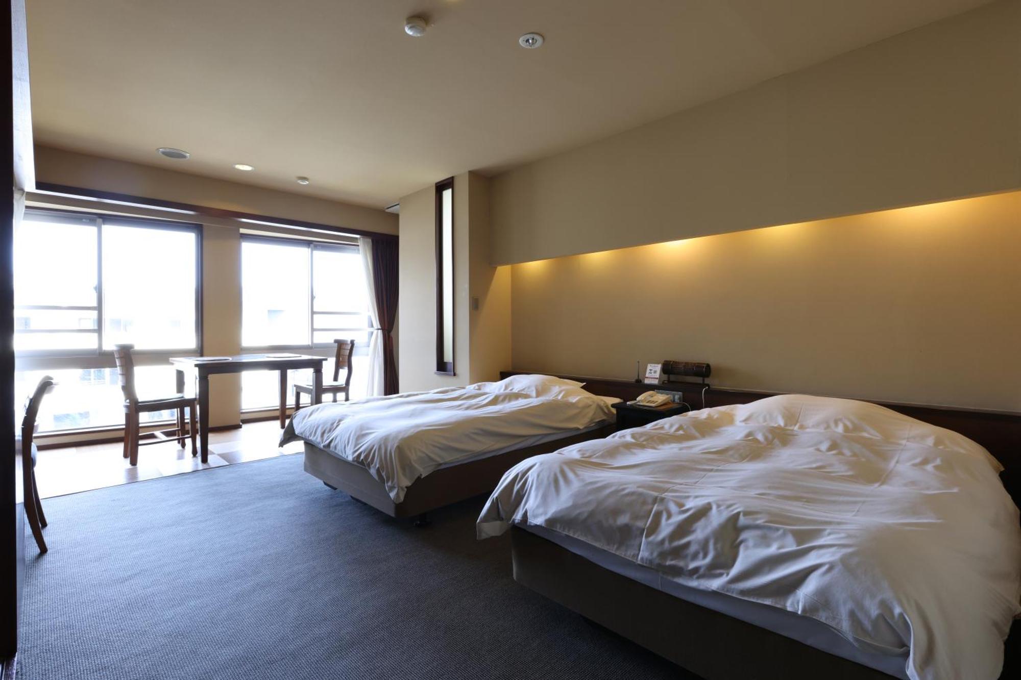 Miyahama Grand Hotel Hatsukaichi Ngoại thất bức ảnh